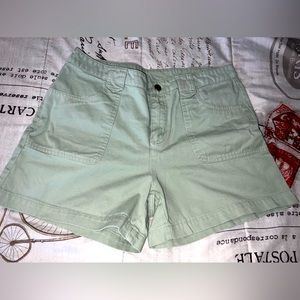 Bill Blass‎ JEANWEAR